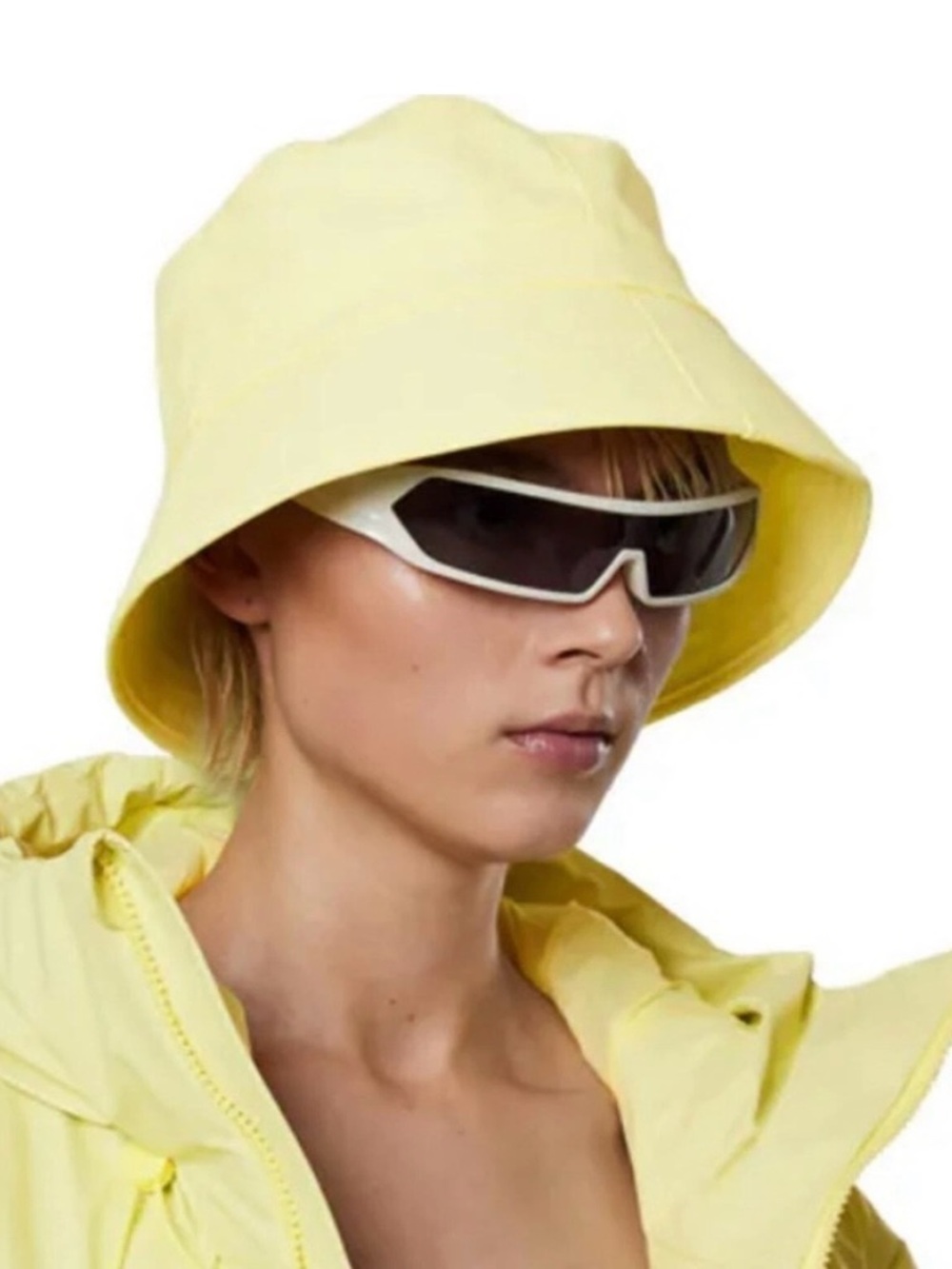 RAINS New in Package Pale Yellow Waterproof Bucket Hat Size XS to M